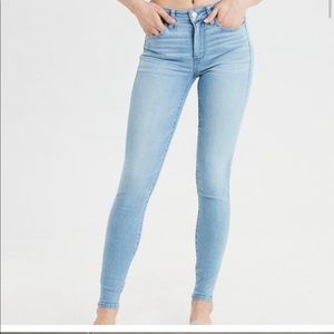 🚫SOLD🚫 American Eagle Hi-Rise Jegging
